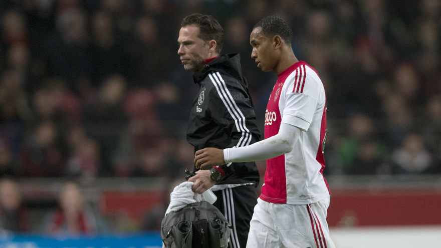 赛事中奠定 赛事中奠定