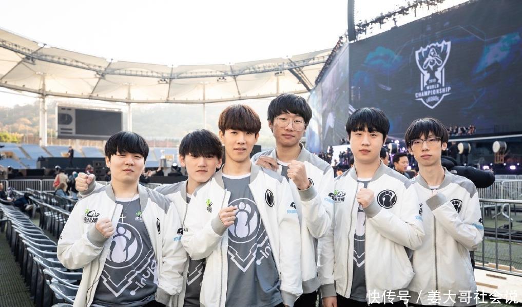 也是许多年 也是许多年