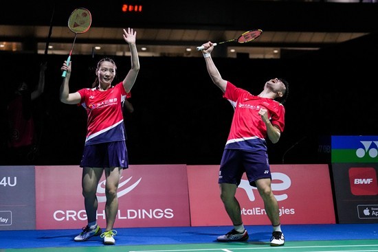 传递出一个 传递出一个